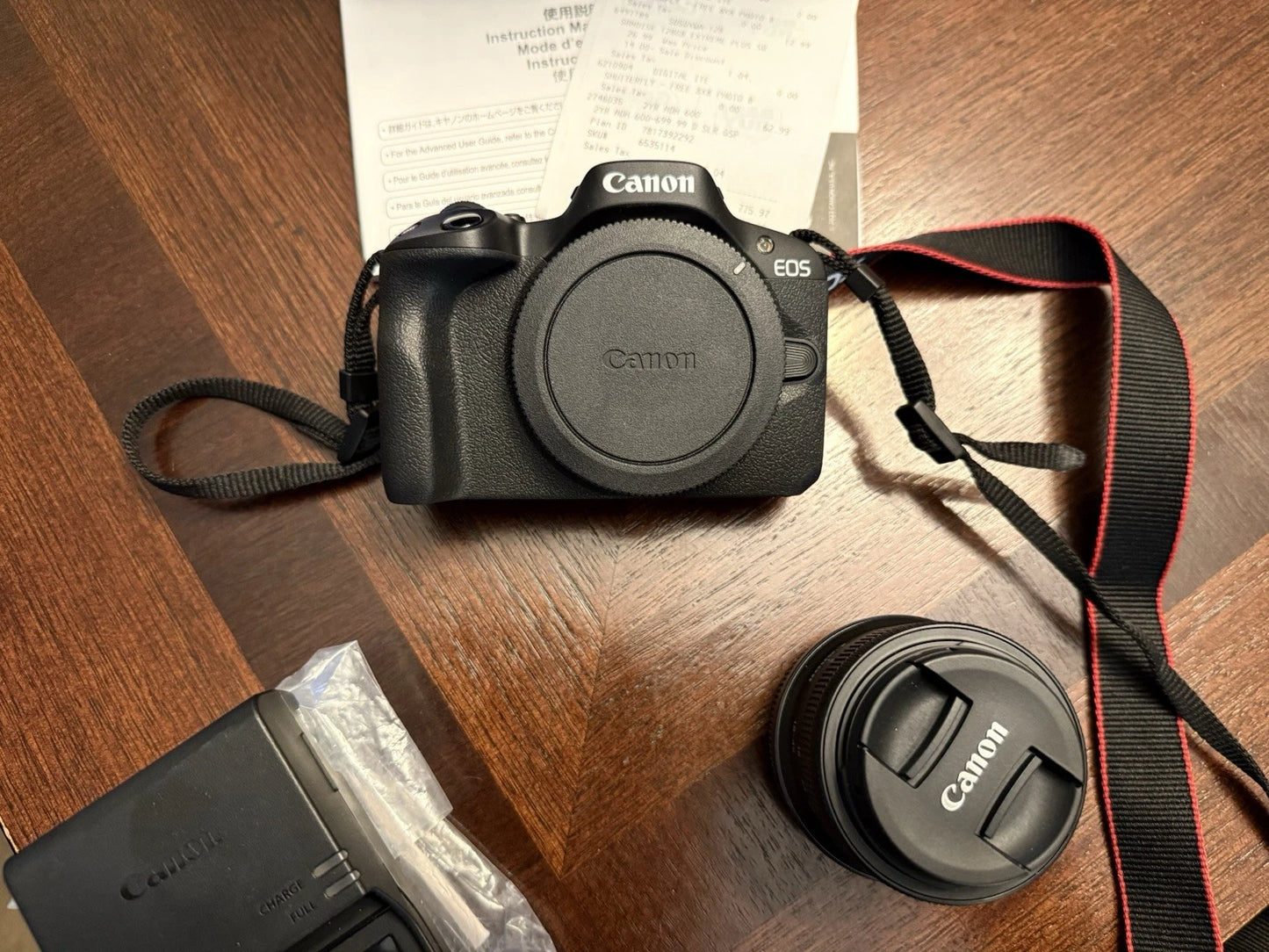 Canon EOS R50 Camera Black- EXCELLENT CONDITION