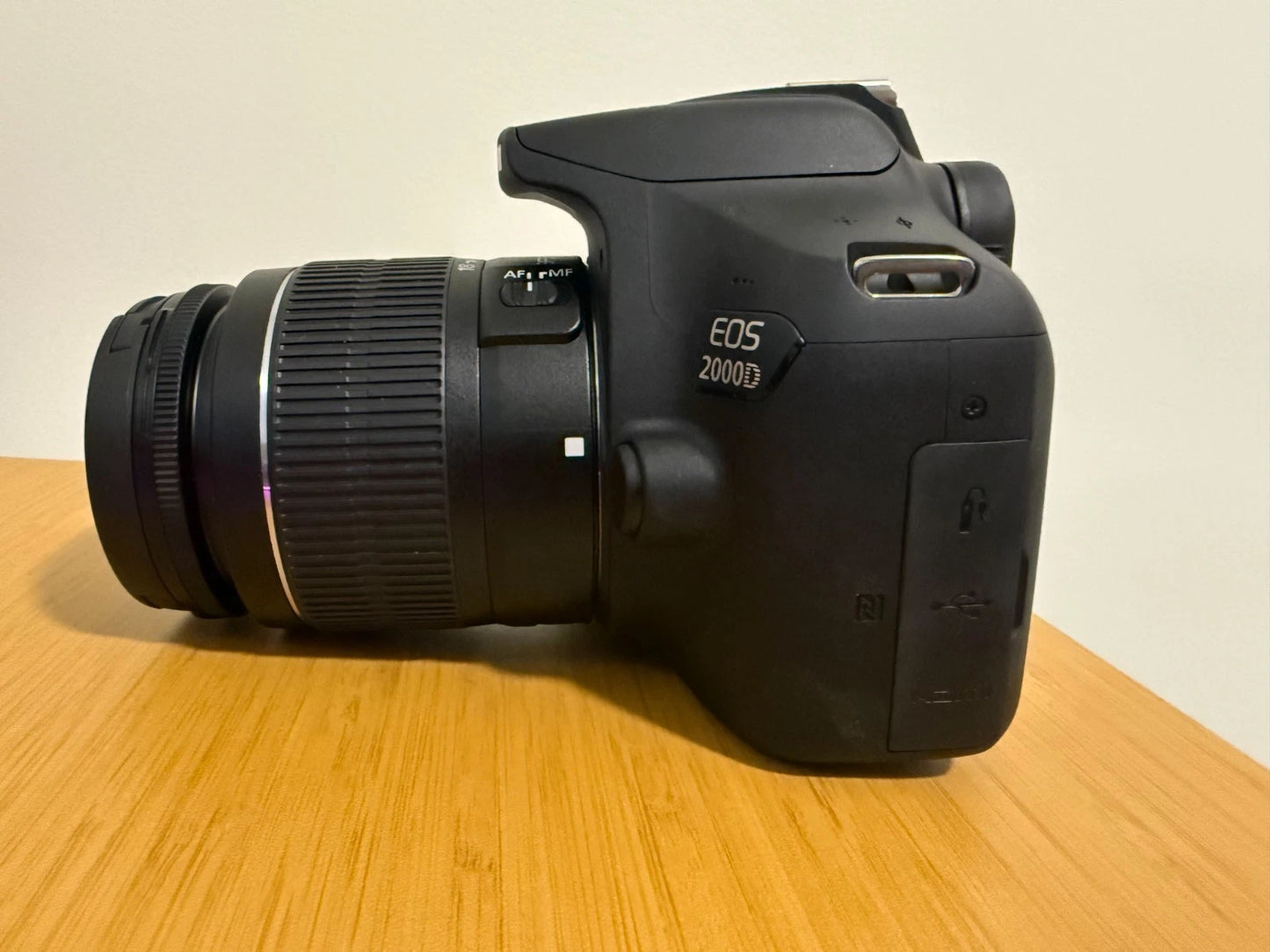 Canon EOS 2000D Rebel T7 24.1MP 18-55mm f/3.5-5.6 DSLR Camera
