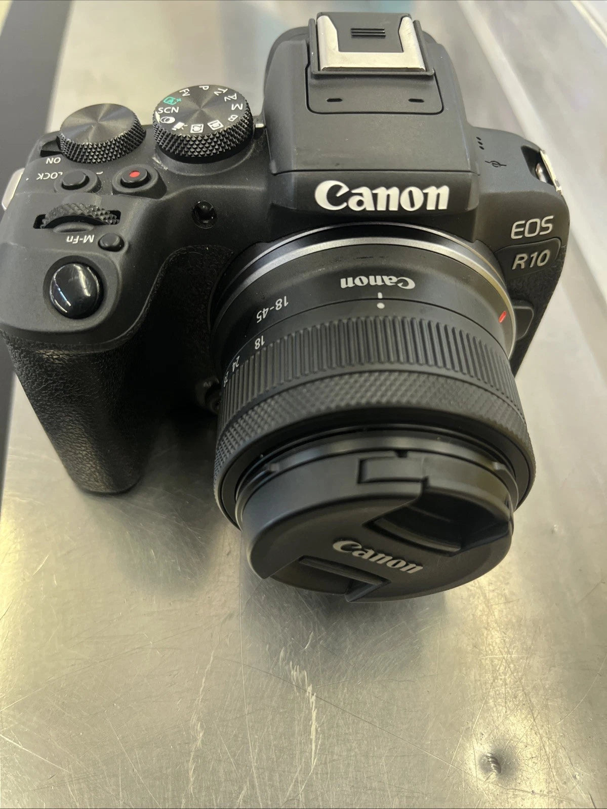 Canon EOS R10 4K UHD 24.2MP RF-S 18-45mm f/4.5-6.3 Mirrorless Camera