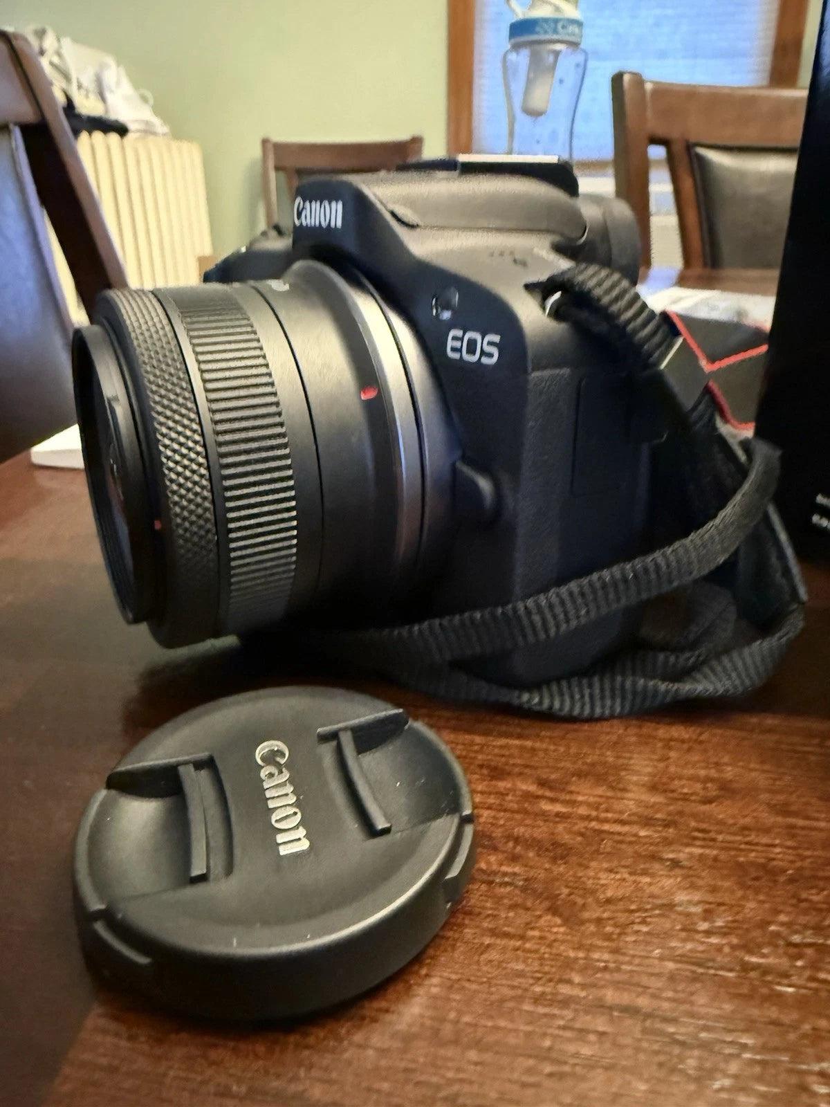 Canon EOS R50 Camera Black- EXCELLENT CONDITION